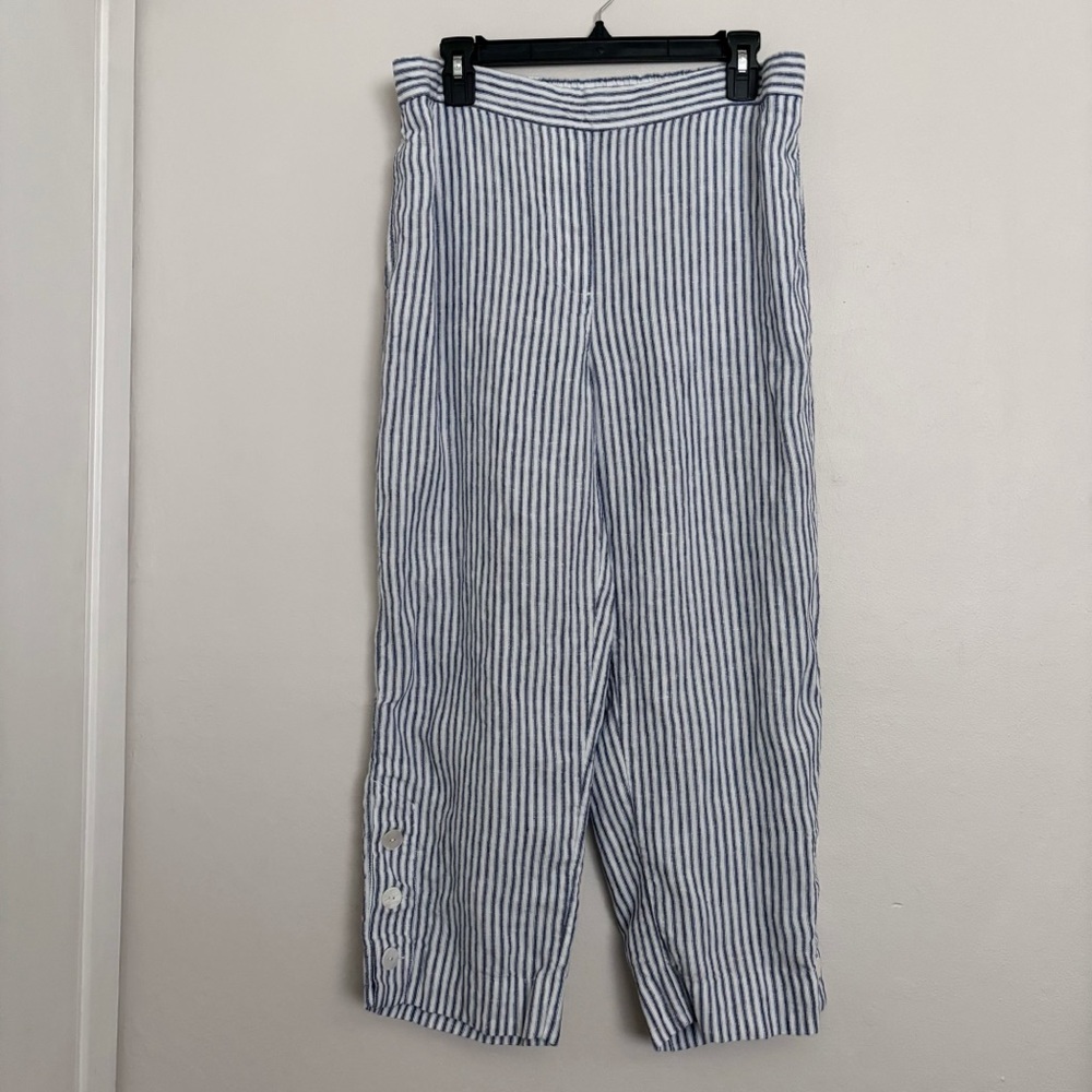 Chico’s Linen Button Hem Striped Crops Size 1.5 (US 10) Flat Front Lightweight